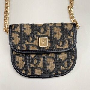 Vintage authentic Christian Dior Coin purse with chain